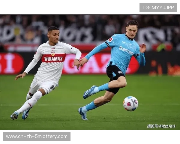 法兰克福主场3-0门兴完胜对手，克瑙夫阿迈穆尼-埃奇古亚布建功主场告捷